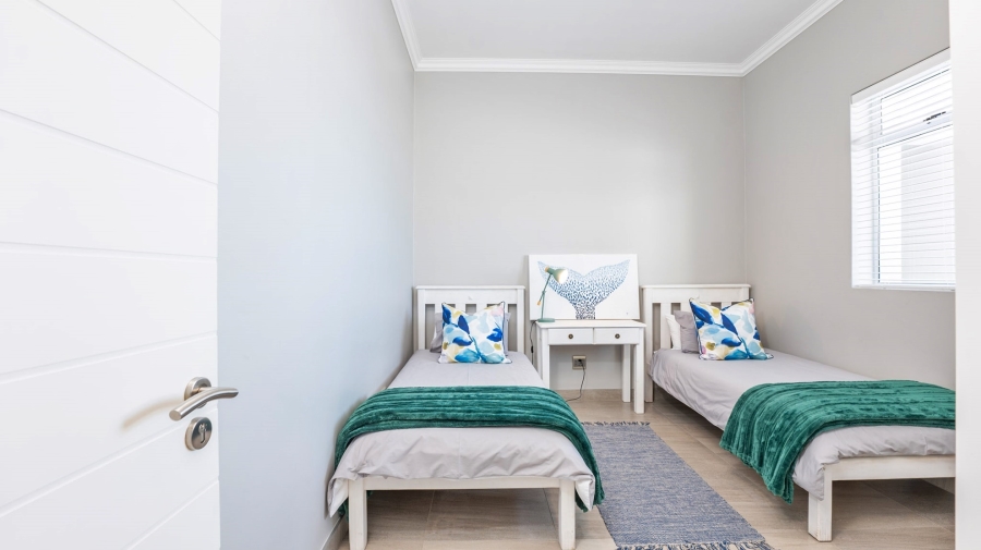 2 Bedroom Property for Sale in Struisbaai Western Cape